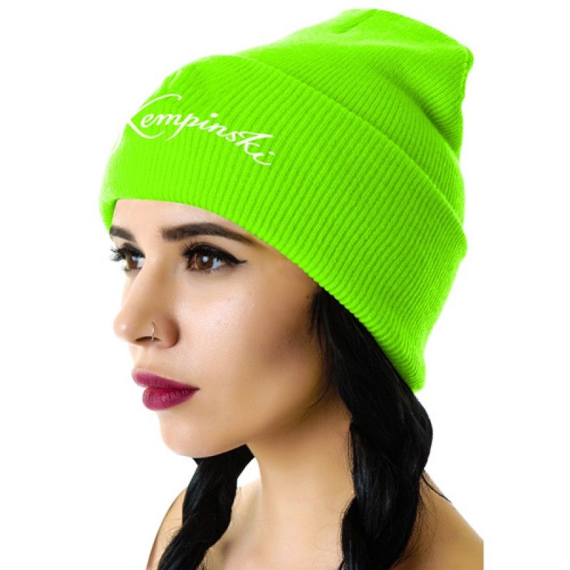 Wholesale Unisex Knitted Acrylic Beanie