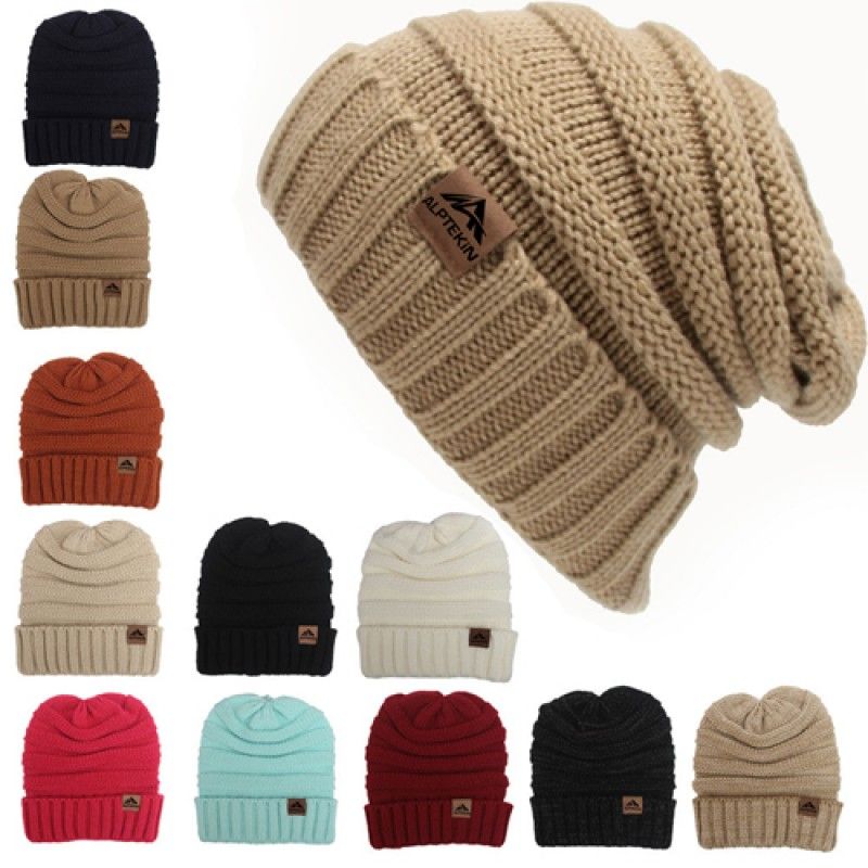 Wholesale Cable Knitted Winter Beanie