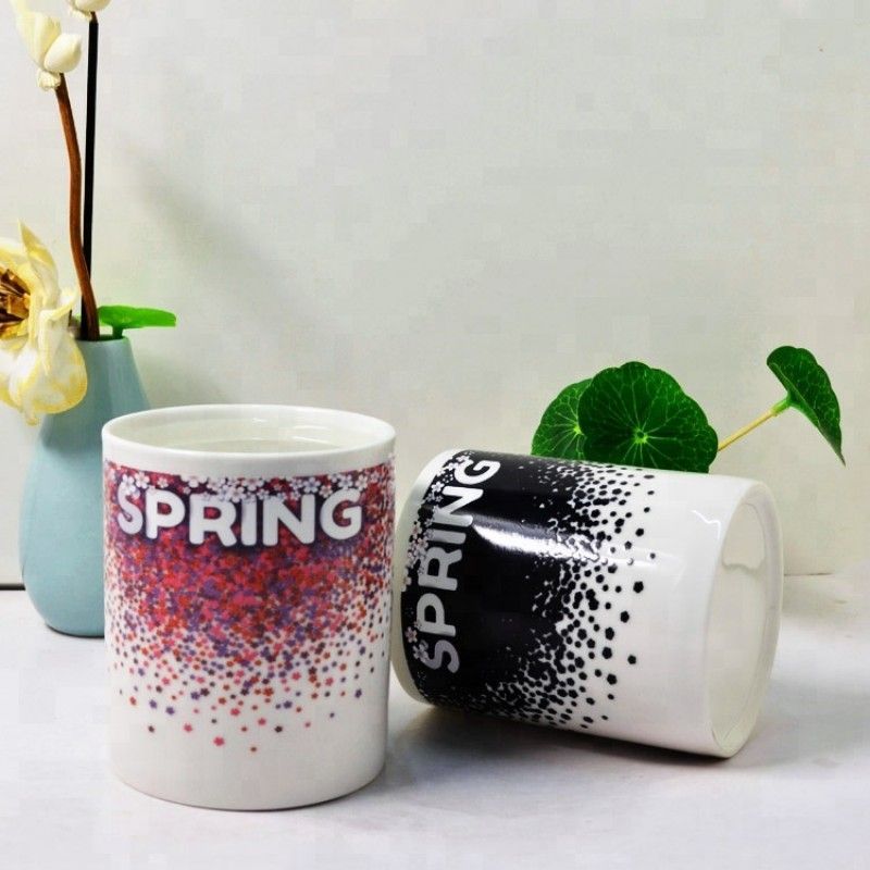 New promotion item 2019 magic ceramic color changing mug for wedding souvenir